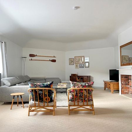 Spacious Home Sleeps 6 Short Walk To Port Isaac Village & Stunning Views Exterior foto