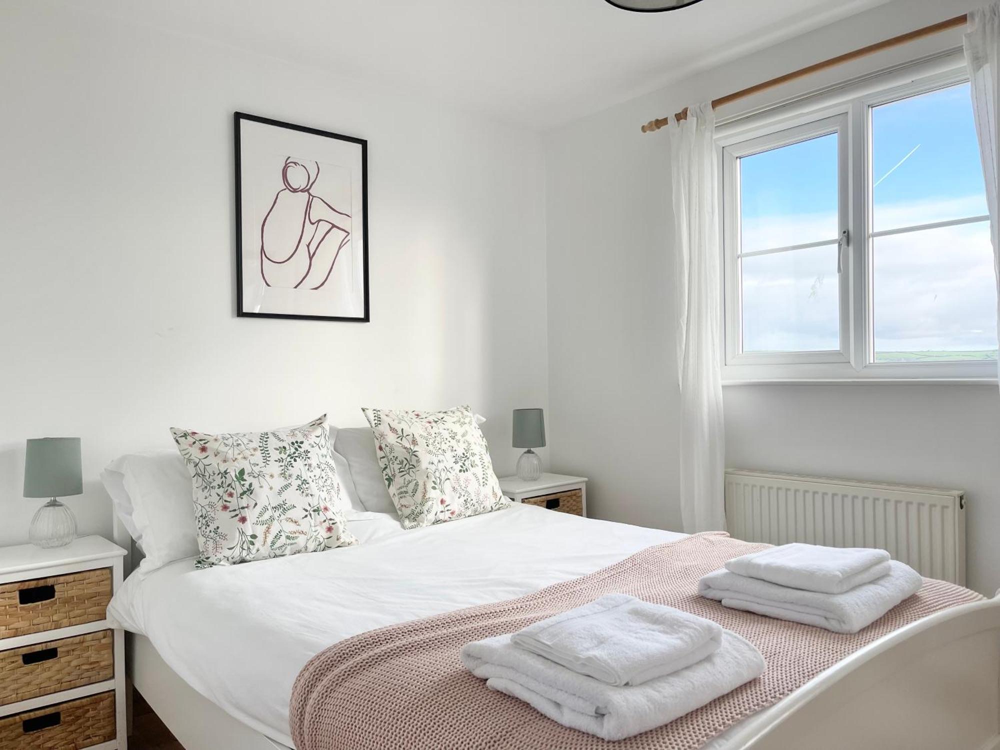 Spacious Home Sleeps 6 Short Walk To Port Isaac Village & Stunning Views Exterior foto